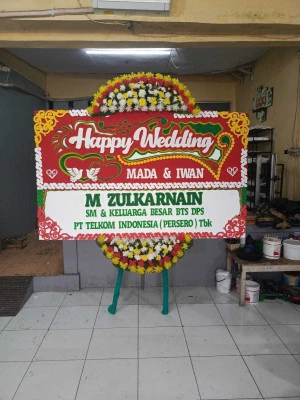 Papan Bunga di Talesan Purwantoro