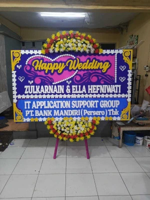 Papan Bunga di Talesan Purwantoro